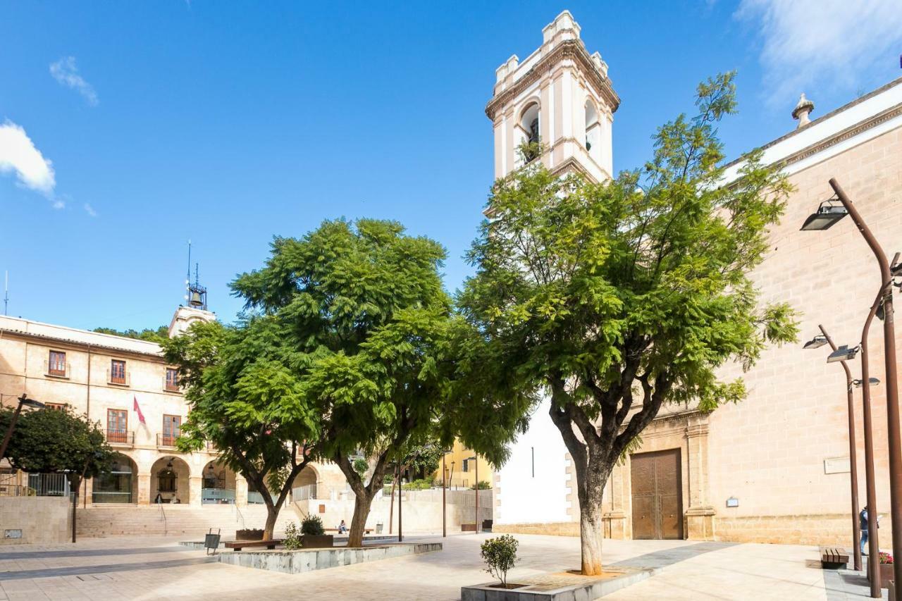 Estudios Ramon Llull Denia Exterior photo